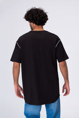 Mens Oversize Fit Crew Neck T-shirt With A Unique Cut