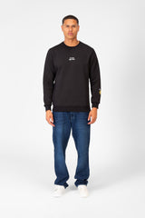 سويت شيرت رجالي برقبة دائرية مع طباعة نصية