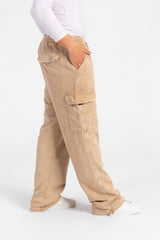 بنطال رياضي رجالي واسع الساق بحزام خصر مطاطي وجيوب جانبية