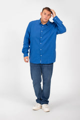 قميص رجالي أساسي بأكمام طويلة ومقاس كبير بألوان صيفية أساسية