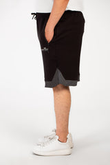 شورت ميلتون رجالي قصير بتصميم عصري ومقاس كبير مع طبعة نص جانبية