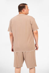 طقم ملابس رجالي أساسي كبير الحجم، يتكون من تي شيرت بأكمام قصيرة وشورت