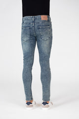 بنطلون جينز رجالي مستعمل ضيق بخمسة جيوب وشعار طماطم في الخلف