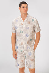 قميص رجالي نصف كم وبدلة قصيرة ضيقة بطباعة حروف في الصيف عالية الجودة