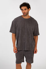 طقم ملابس صيفي مريح للرجال يتكون من تي شيرت بأكمام نصف دائرية ورقبة دائرية وشورت