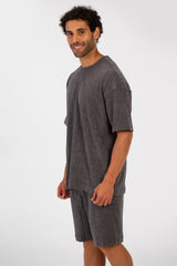 طقم ملابس صيفي مريح للرجال يتكون من تي شيرت بأكمام نصف دائرية ورقبة دائرية وشورت