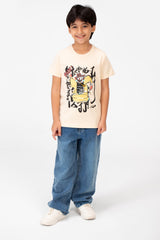 تي شيرت بأكمام قصيرة وطبعة أمامية للأولاد