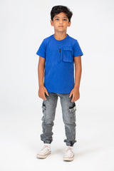 Boys Round Neck T-shirt With A Pocket And Zipper On The Front