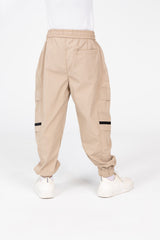 Boy's Sweatpants With Elastic Waistband And A Modern Cut