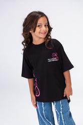 Girls T-shirt With A Round Neck And A Cute Bear Print On The Front