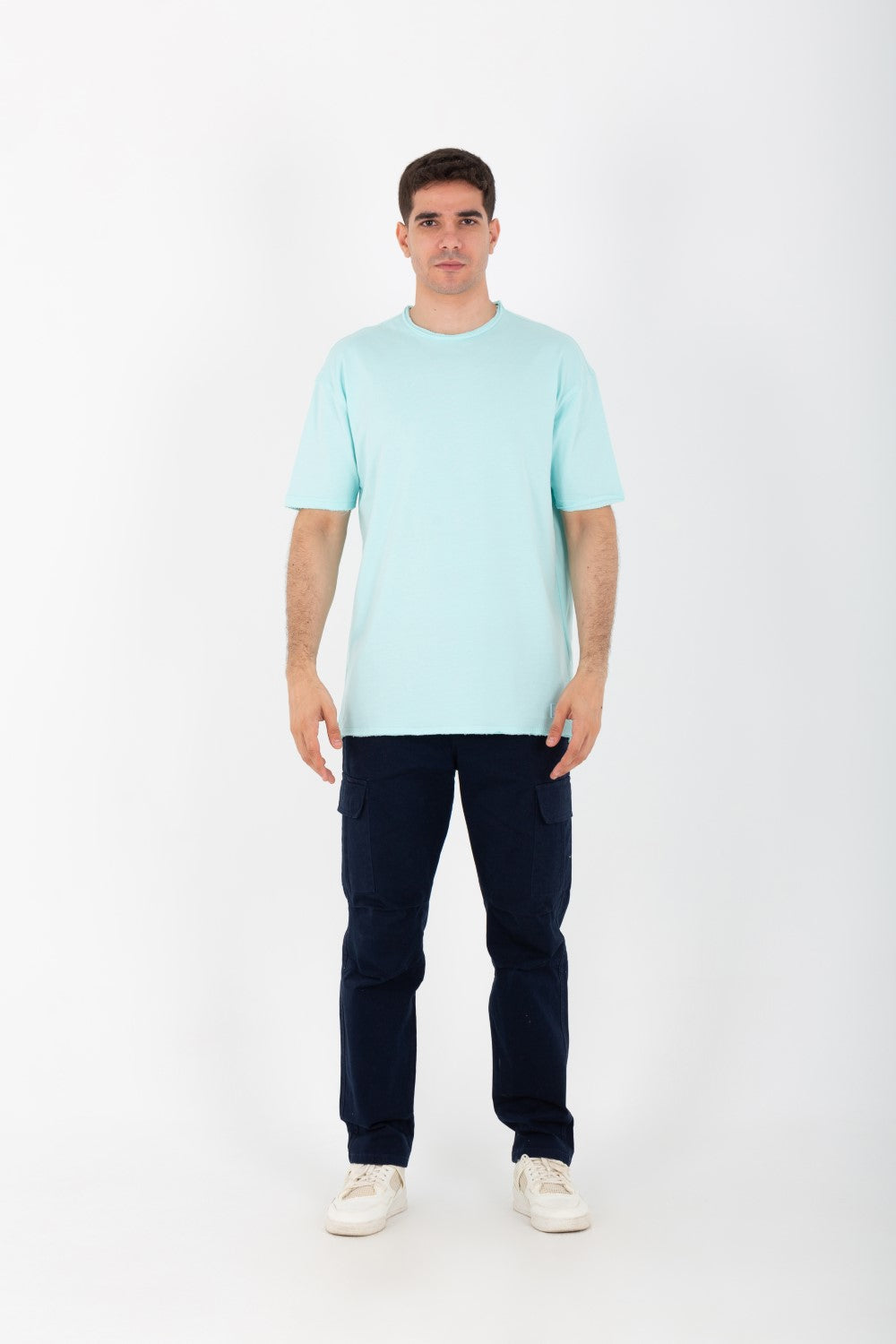 تي شيرت رجالي سادة كبير الحجم بأكمام قصيرة ورقبة دائرية