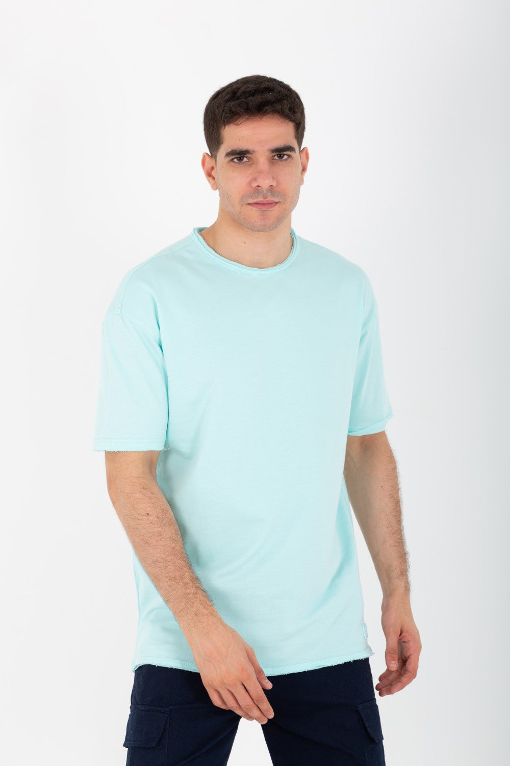 Mens Oversize Basic Plain T-shirt With Short Sleeves And A Round Neck