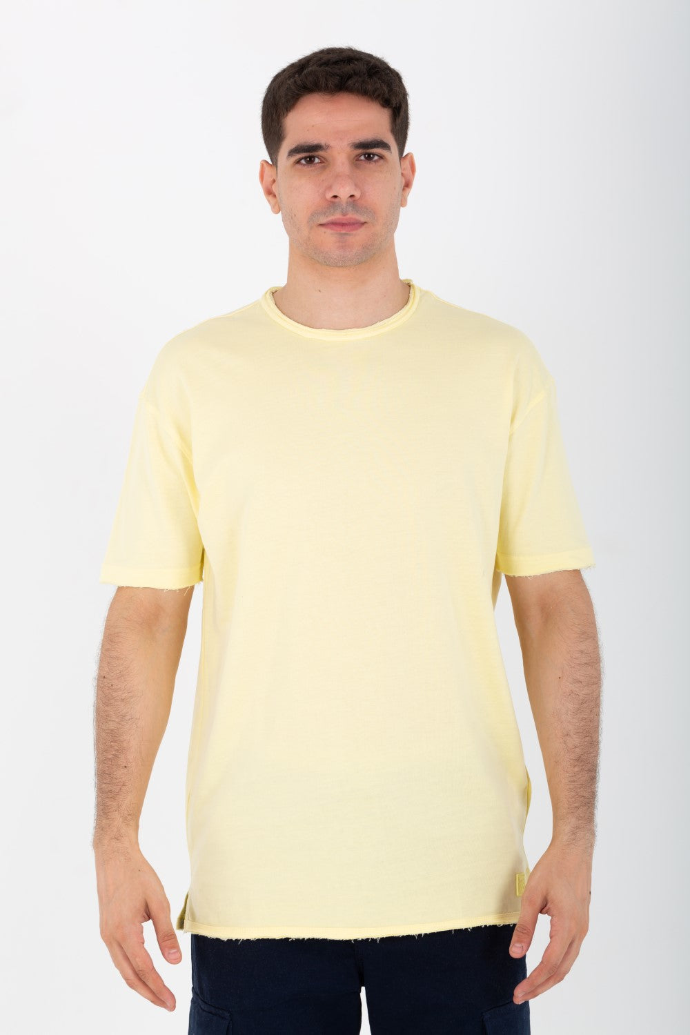 Mens Oversize Basic Plain T-shirt With Short Sleeves And A Round Neck