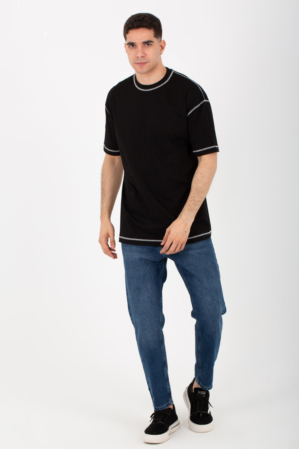 Mens Basic Oversize T-shirt With Round Neck And Short Sleeves
