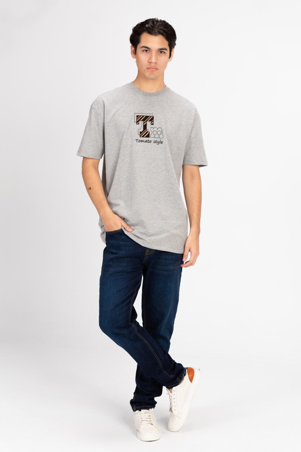 تي شيرت رجالي كبير الحجم بطبعة طماطم وأكمام نصفية