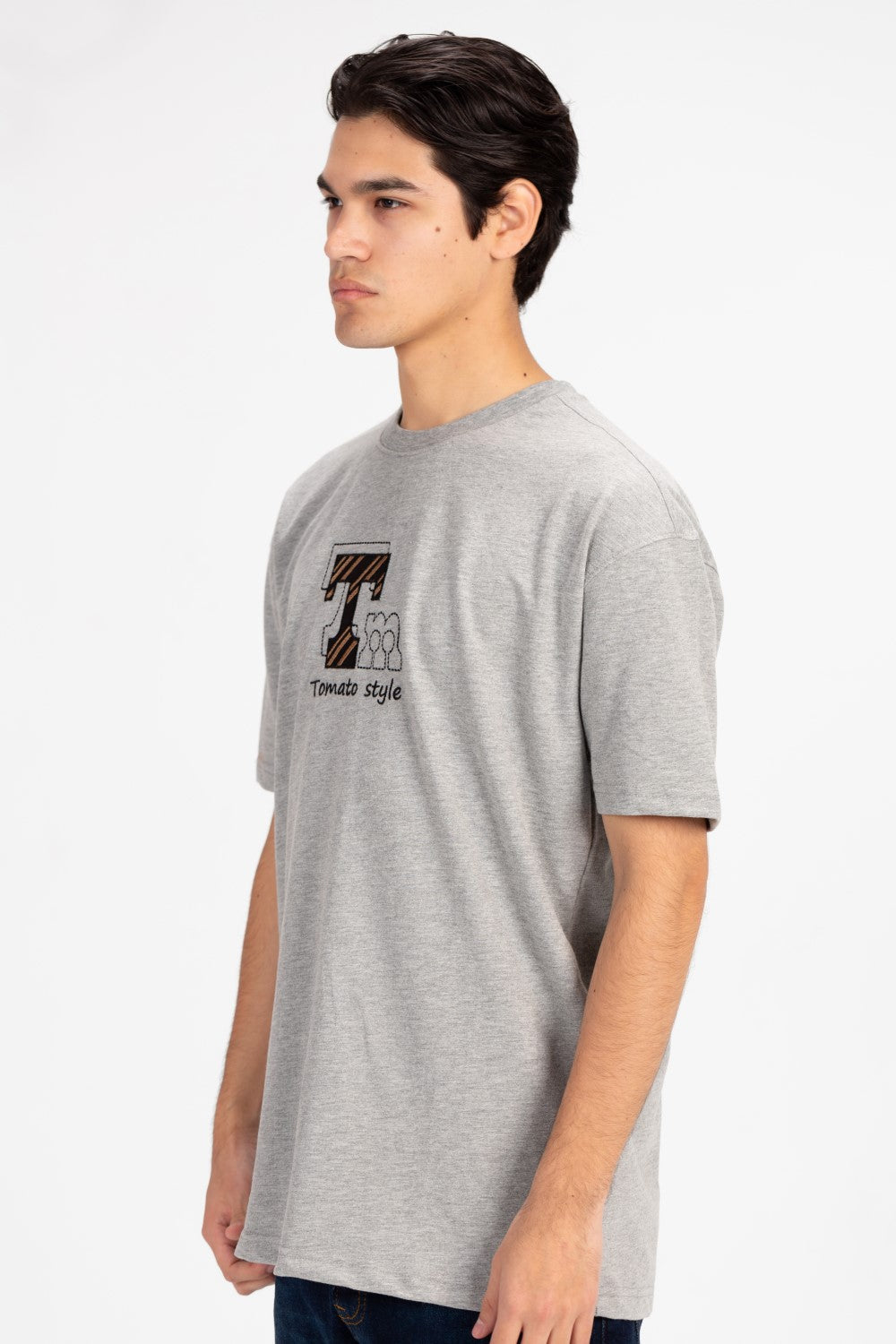 تي شيرت رجالي كبير الحجم بطبعة طماطم وأكمام نصفية