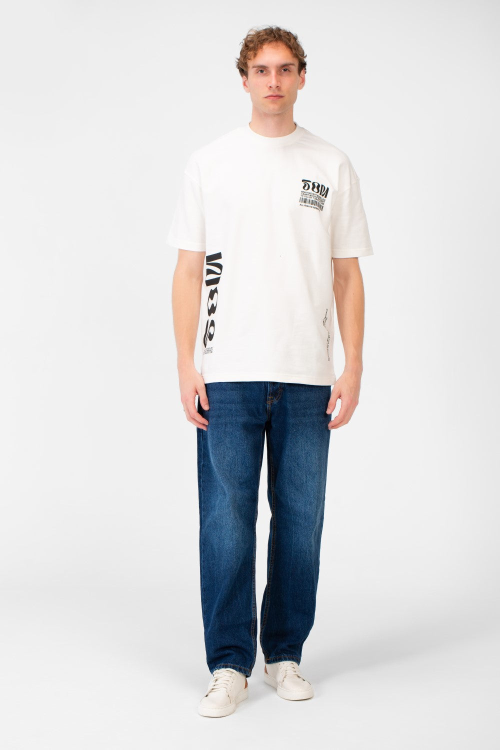 تي شيرت رجالي صيفي مطبوع عليه ميلتون بقصّة عادية وأكمام قصيرة