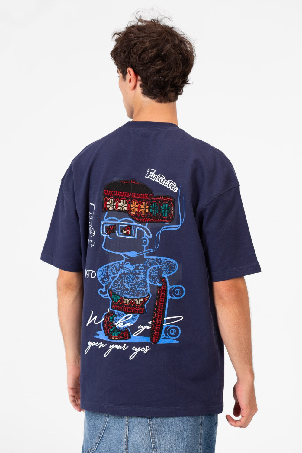 Men's Regular Fit Round Neck Half Sleeves T-shirt With Front And Back Graphic Print