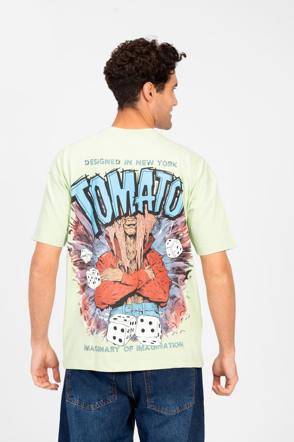 تي شيرت رجالي بقصّة عادية وطبعة جرافيكية للطماطم