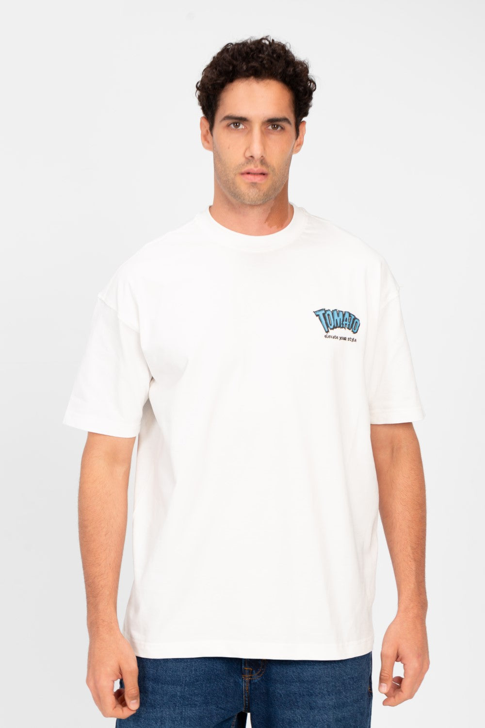 تي شيرت رجالي بقصّة عادية وطبعة جرافيكية للطماطم