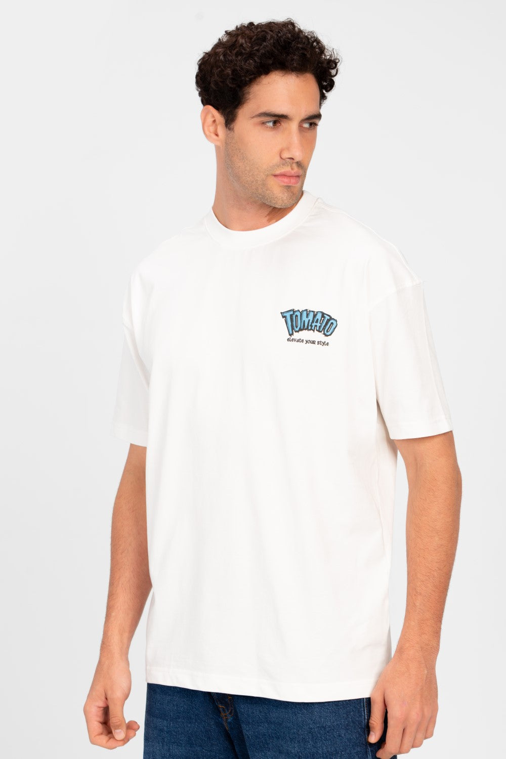 تي شيرت رجالي بقصّة عادية وطبعة جرافيكية للطماطم