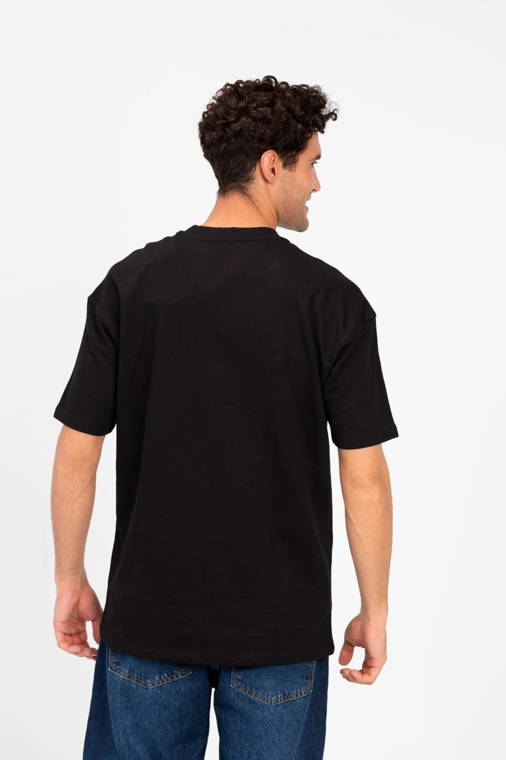 تي شيرت ميلتون رجالي عالي الجودة بقصة عادية وطبعة طماطم أمامية