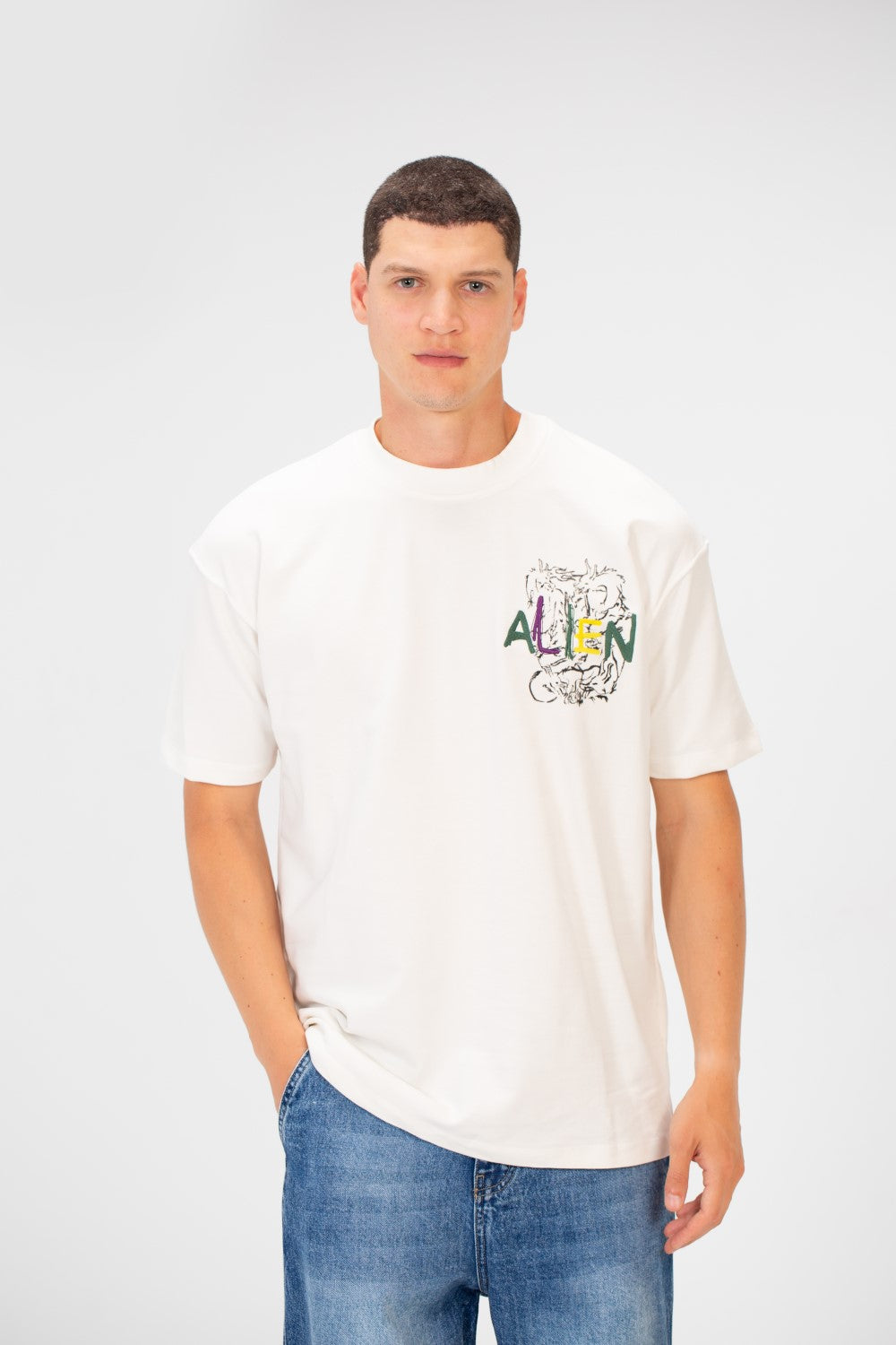 تي شيرت رجالي صيفي مطبوع عليه ميلتون بقصّة عادية وأكمام قصيرة ورقبة دائرية