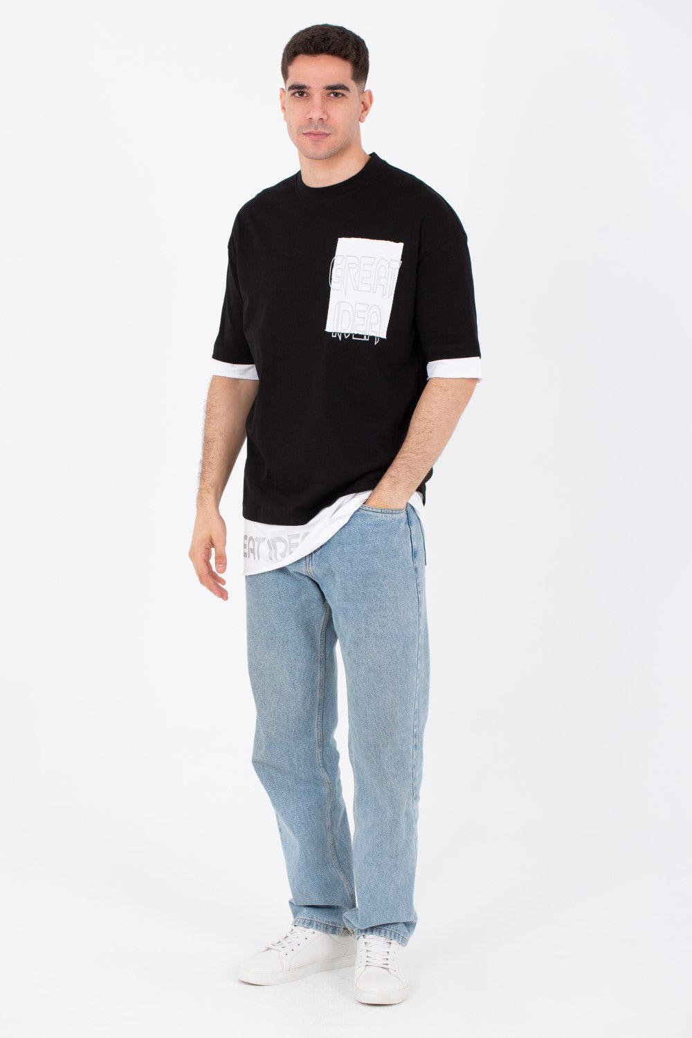 Mens Oversize Basic T-shirt With A Round Neck And Front Print
