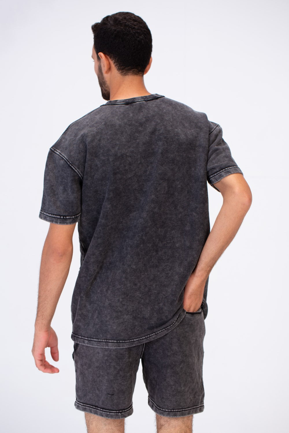 Mens Milton Oversize T-shirt With A Modern Fit And Comfortable Material