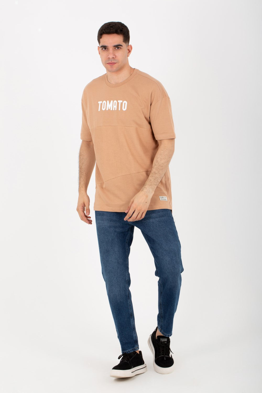 تي شيرت ميلتون صيفي رجالي كبير الحجم برقبة دائرية وطبعة طماطم على الجهة الأمامية