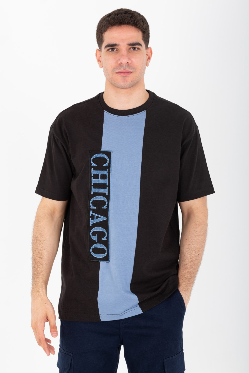 تي شيرت رجالي كبير الحجم برقبة دائرية مصنوع من قماش قابل للتهوية