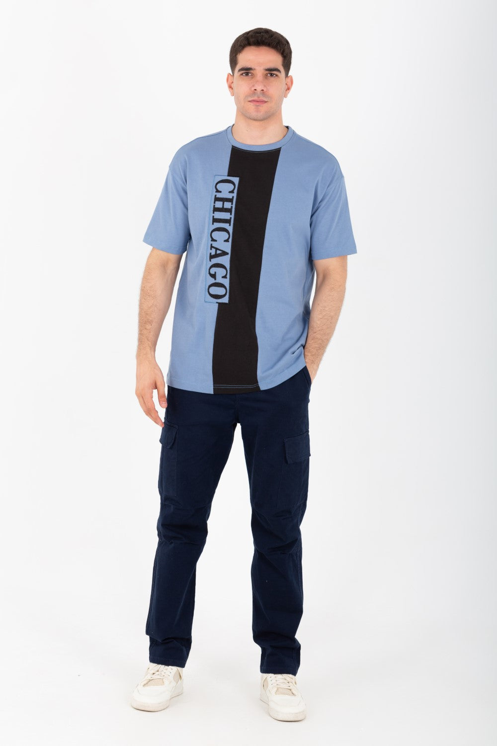 تي شيرت رجالي كبير الحجم برقبة دائرية مصنوع من قماش قابل للتهوية