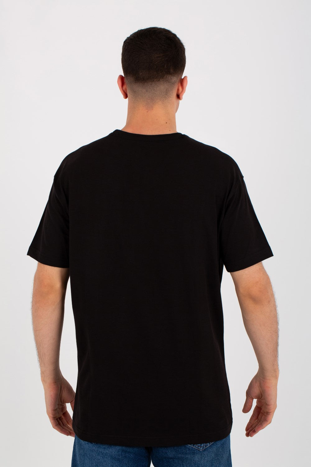 Mens Oversize Half Sleeves Round T-shirt With A Pocket On The Front