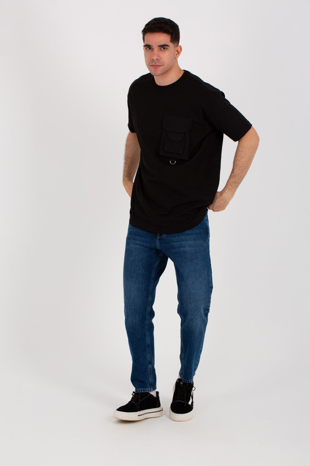 Mens Oversize Half Sleeves Round T-shirt With A Pocket On The Front