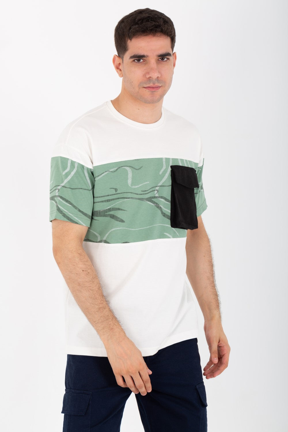 Mens Oversized Half sleeves T-shirt With A Round Neck And A Front Pocket