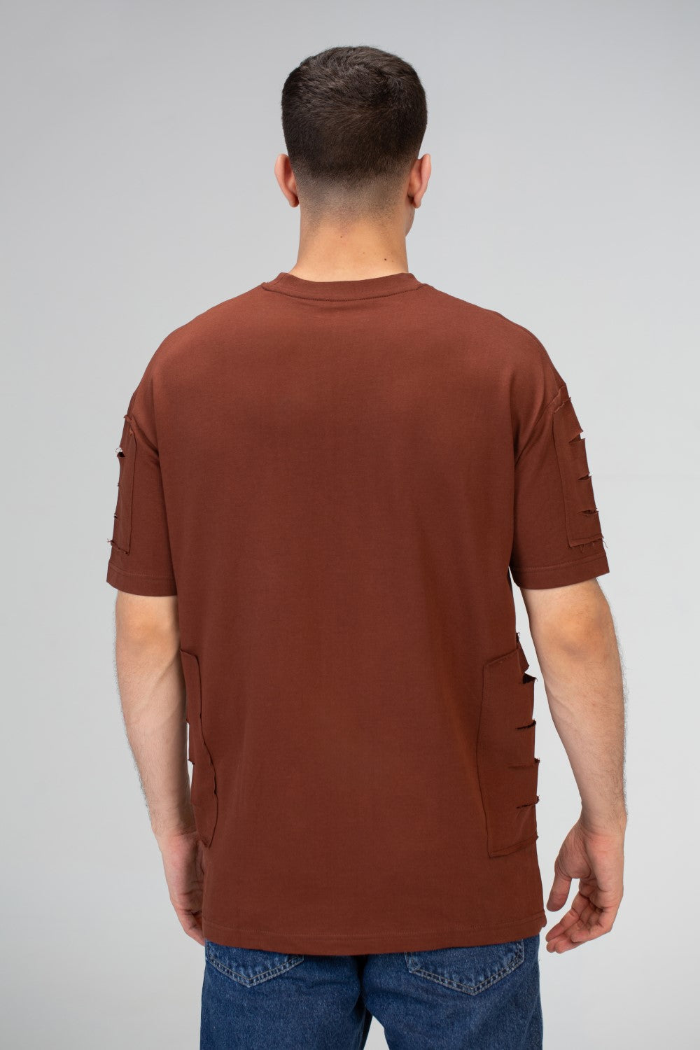 تي شيرت رجالي كبير الحجم بأكمام قصيرة ورقبة دائرية ومصنوع من مادة ميلتون