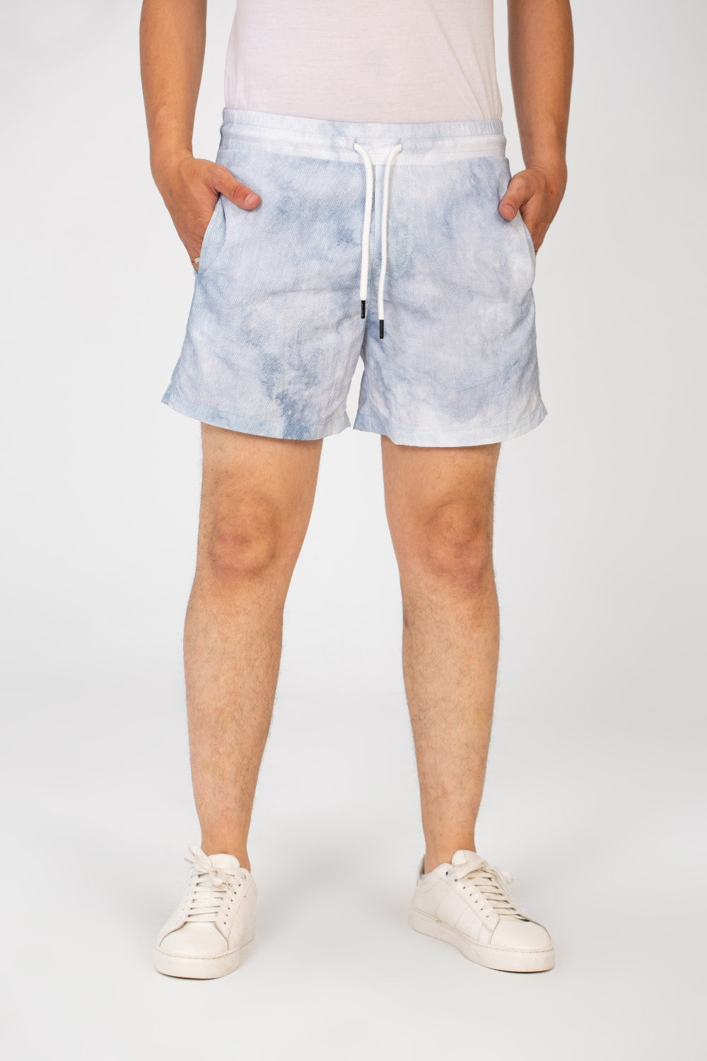 Men's Waterproof Swim Short With Elastic Waist And Pockets