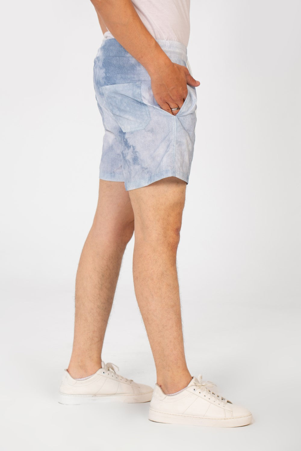 Men's Waterproof Swim Short With Elastic Waist And Pockets