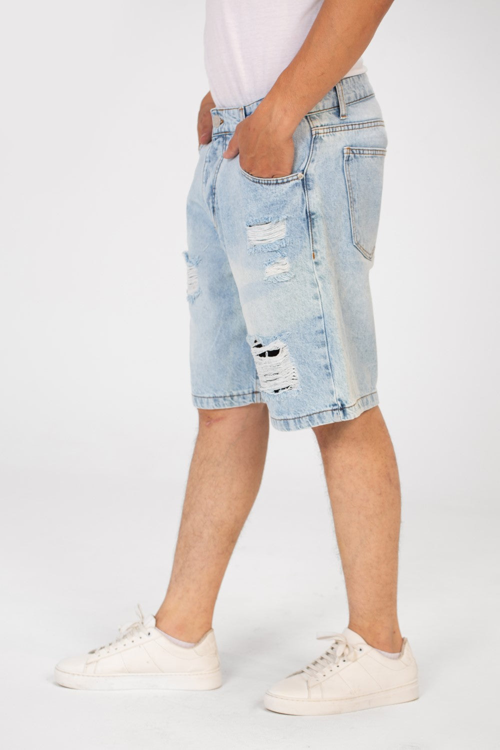Men's Cutting Denim Short With Five Pockets And Essential Details