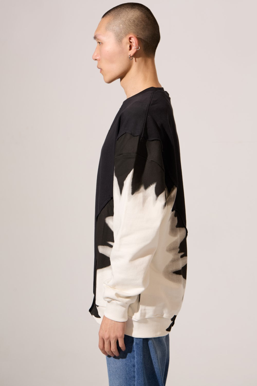 سويت شيرت رجالي برقبة دائرية وأكمام طويلة وتصميم عصري من ميلتون مقاس كبير