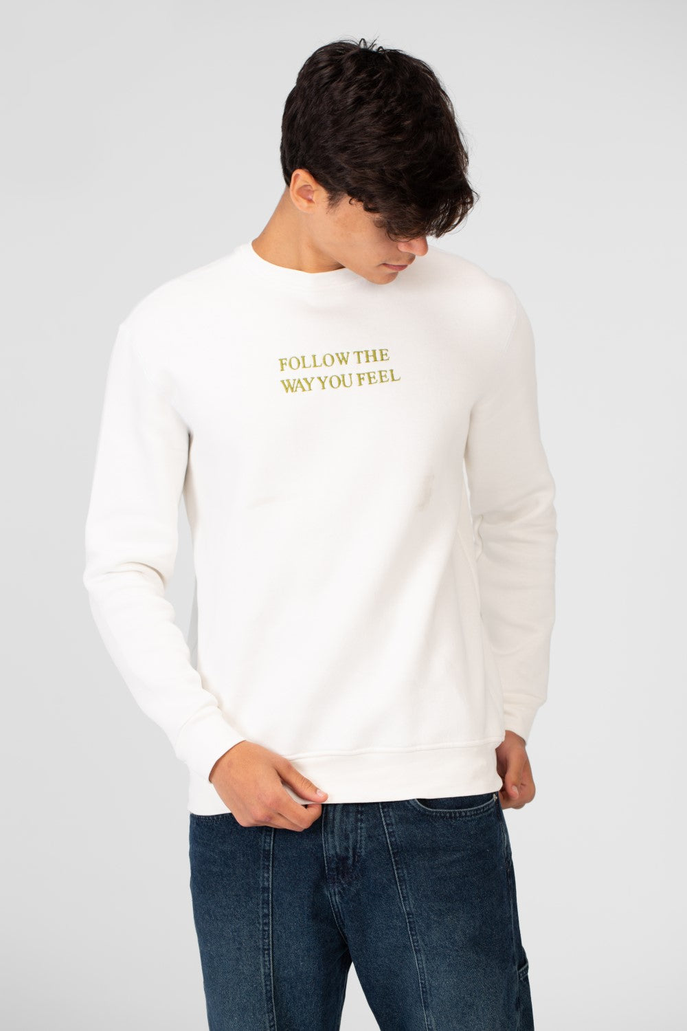 سويت شيرت رجالي مطبوع برقبة دائرية