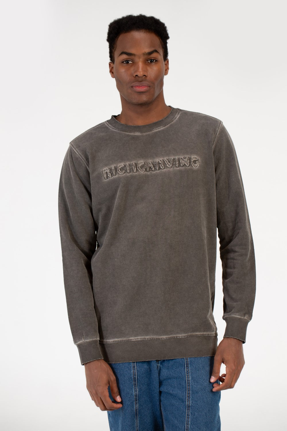 سويت شيرت رجالي بأكمام طويلة ورقبة دائرية