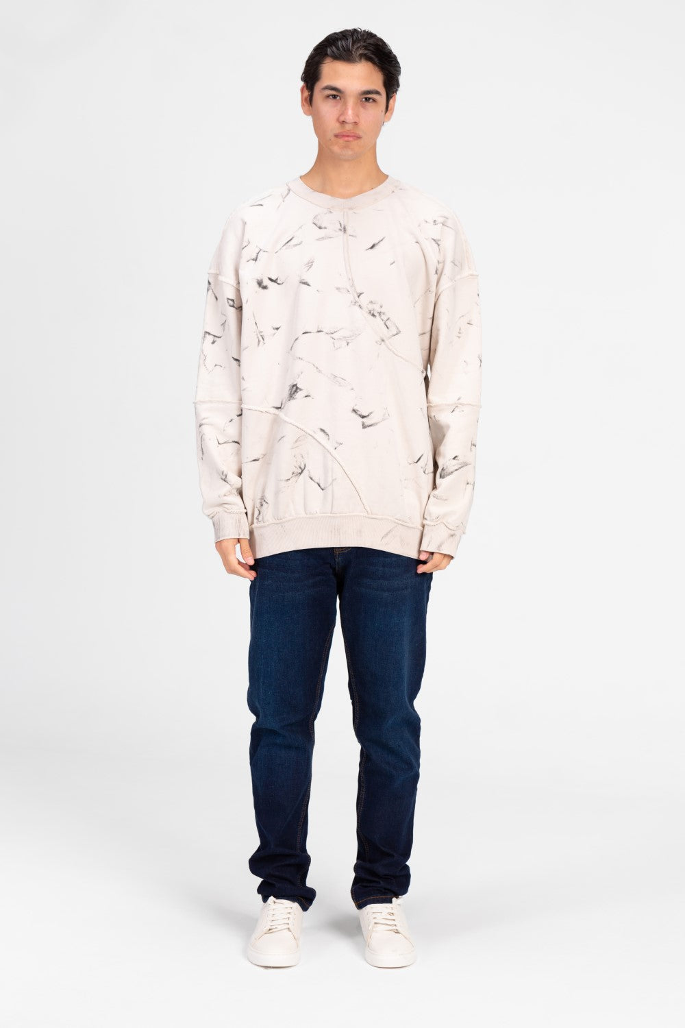 سويت شيرت رجالي كبير الحجم مطبوع برقبة دائرية