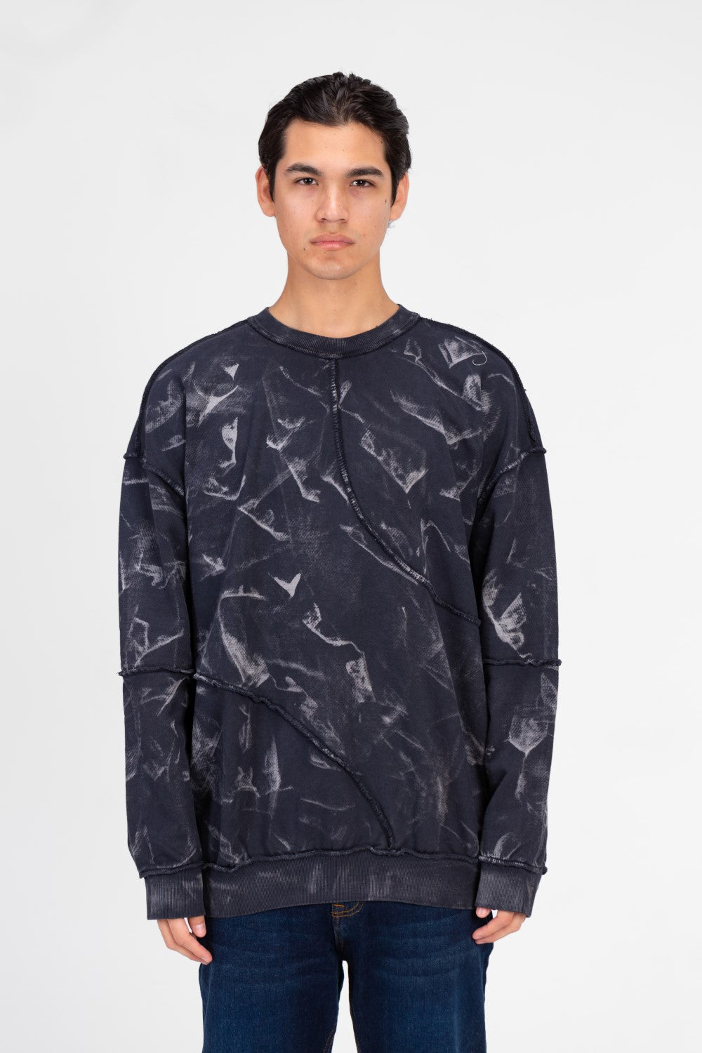 سويت شيرت رجالي كبير الحجم مطبوع برقبة دائرية