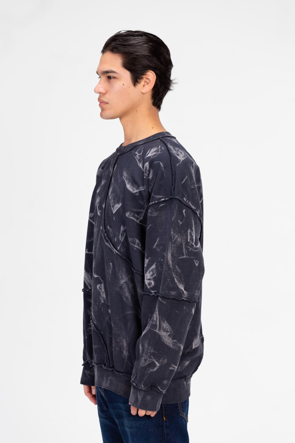 سويت شيرت رجالي كبير الحجم مطبوع برقبة دائرية