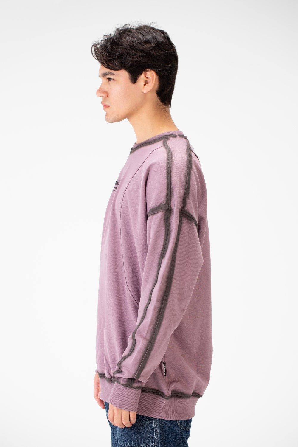 سويت شيرت رجالي كبير الحجم برقبة دائرية وقصة عصرية