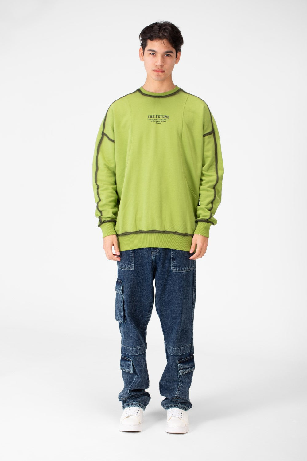 سويت شيرت رجالي كبير الحجم برقبة دائرية وقصة عصرية