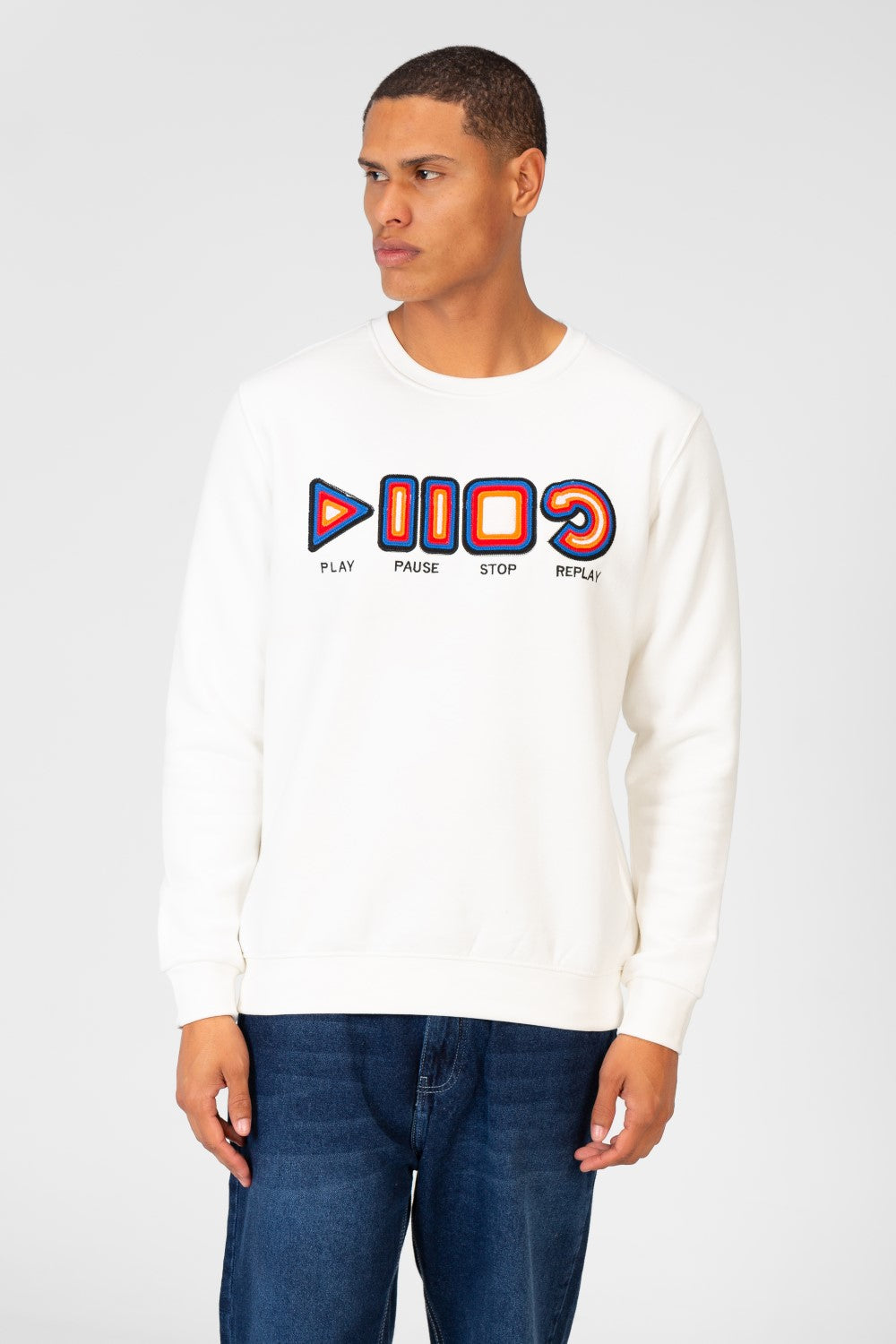 سويت شيرت رجالي برقبة دائرية وطبعة أمامية