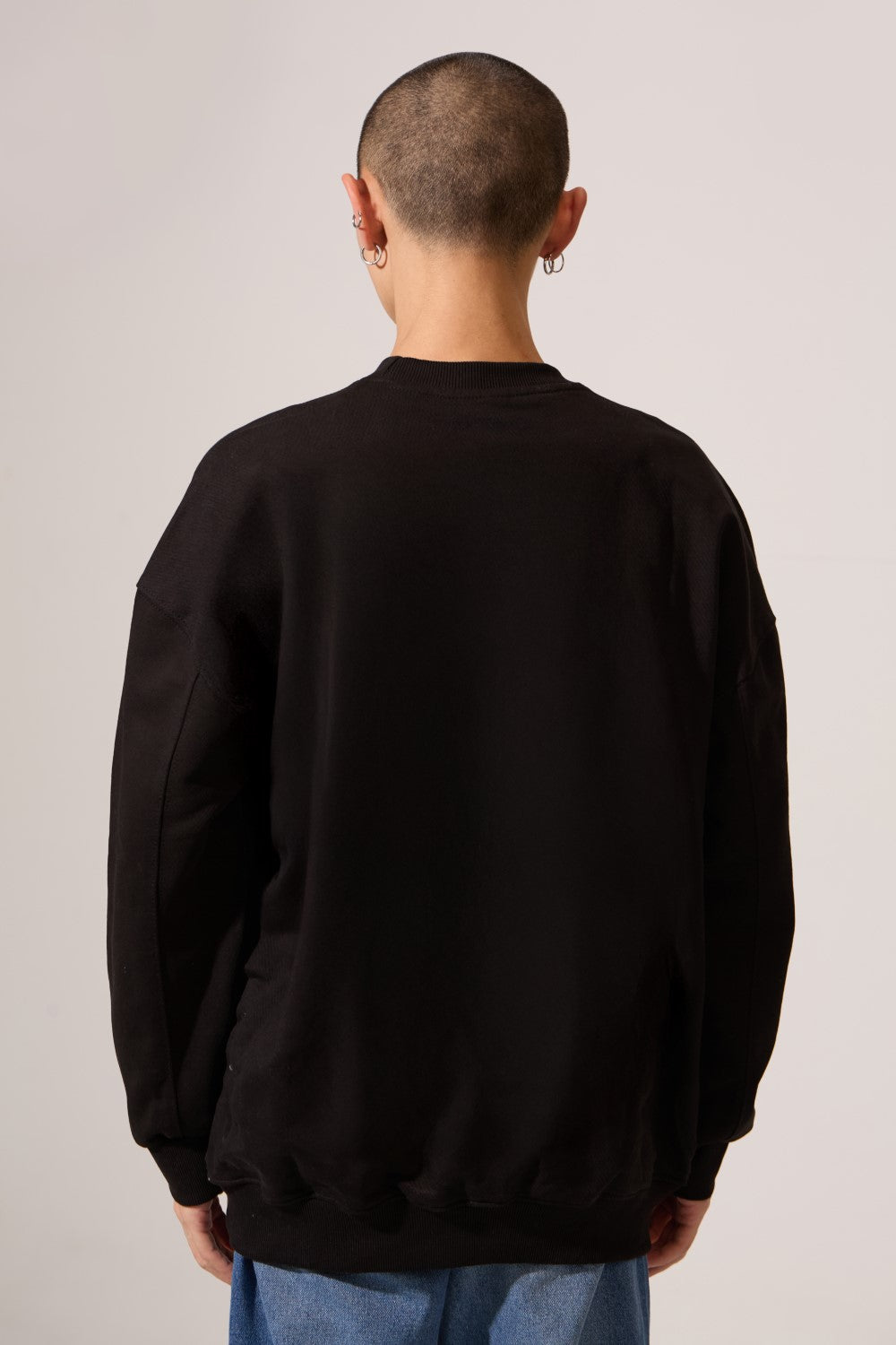 Men's Crew Neck Regular Fit Sweatshirt With A Front Moon Print