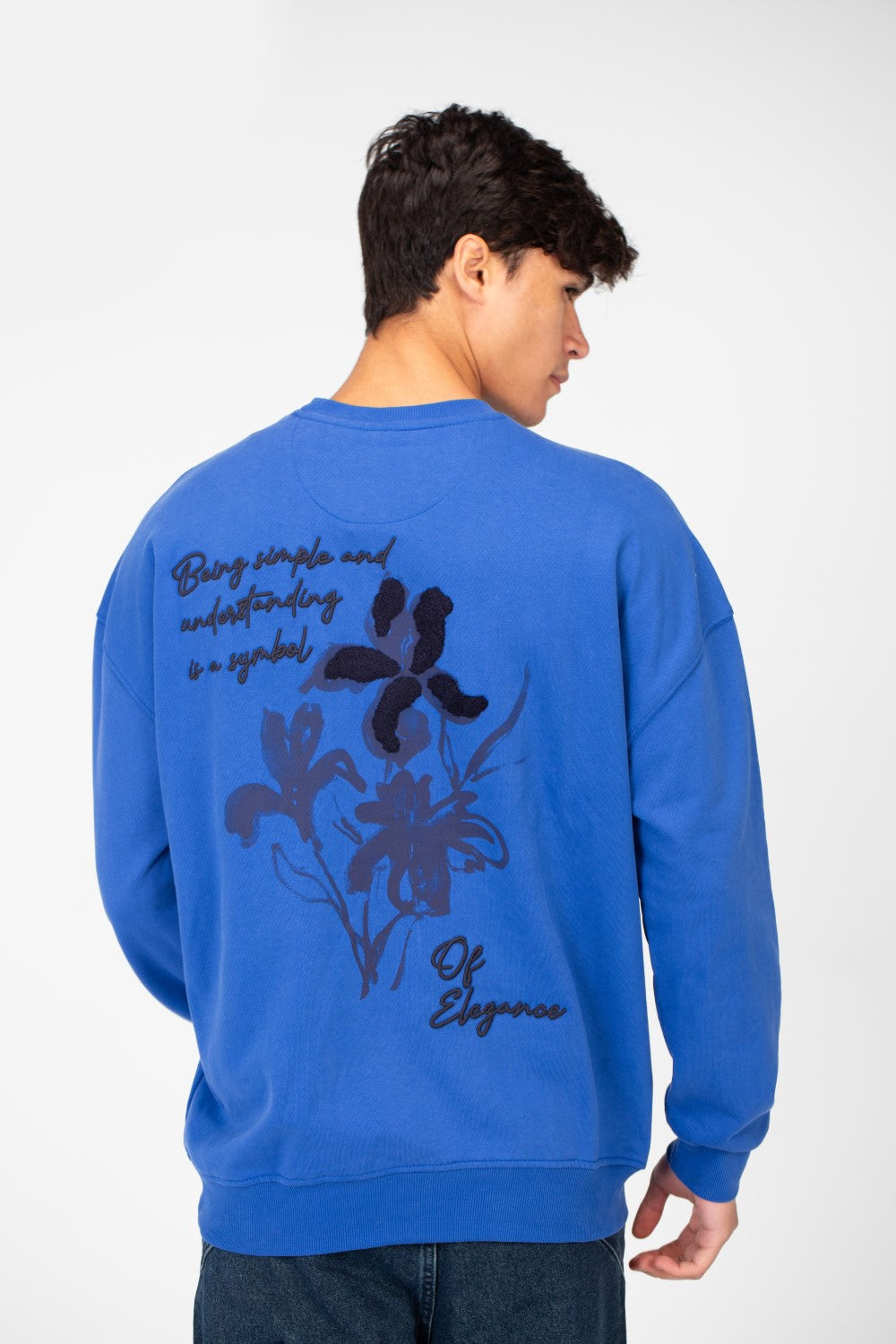 سويت شيرت رجالي كبير الحجم مطبوع برقبة دائرية